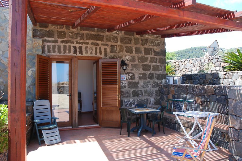 Case Vacanze La Cernia Bruna Isola di Ustica Zimmer foto